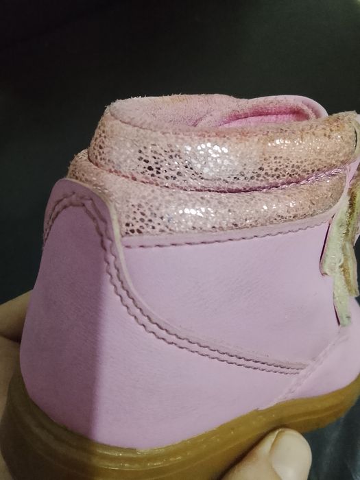 Кроссовки  иззи ботинки