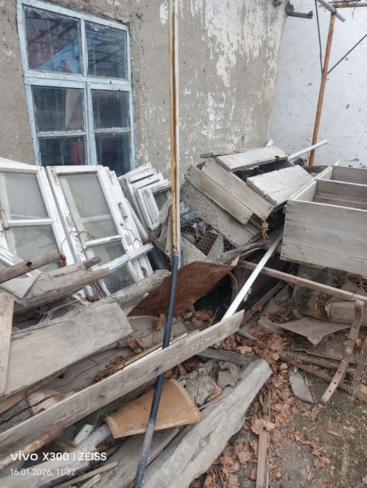 taxta bolor deraza eshiklar