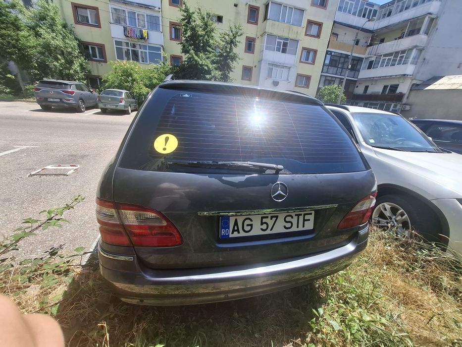 Mercedes Benz w211