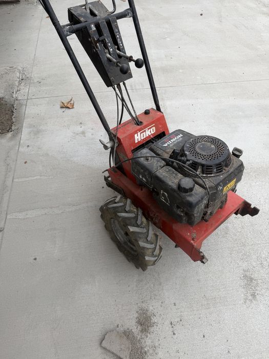 Мотоблок Hako 8.5 к.с 200€