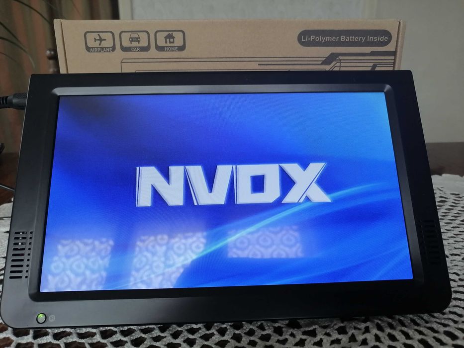 Продавам чисто ново  ТВ NWOX 10.1'' за кола и дома