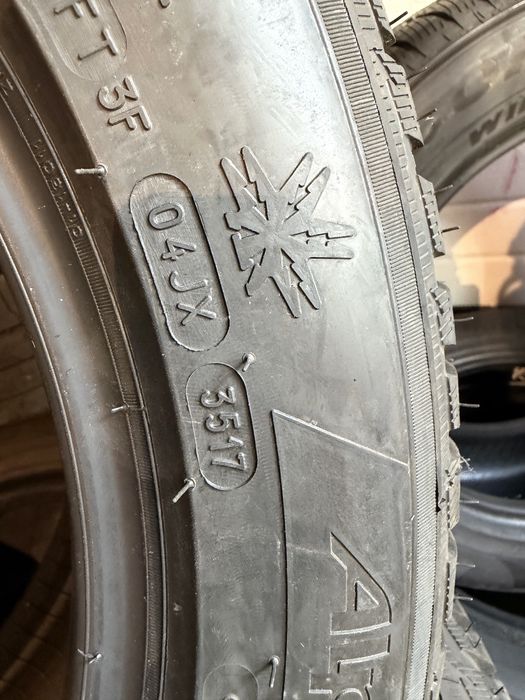Set 4 anvelope de iarnă Michelin Alpin 5 – 215/55 R17 94V – NOI 0 KM