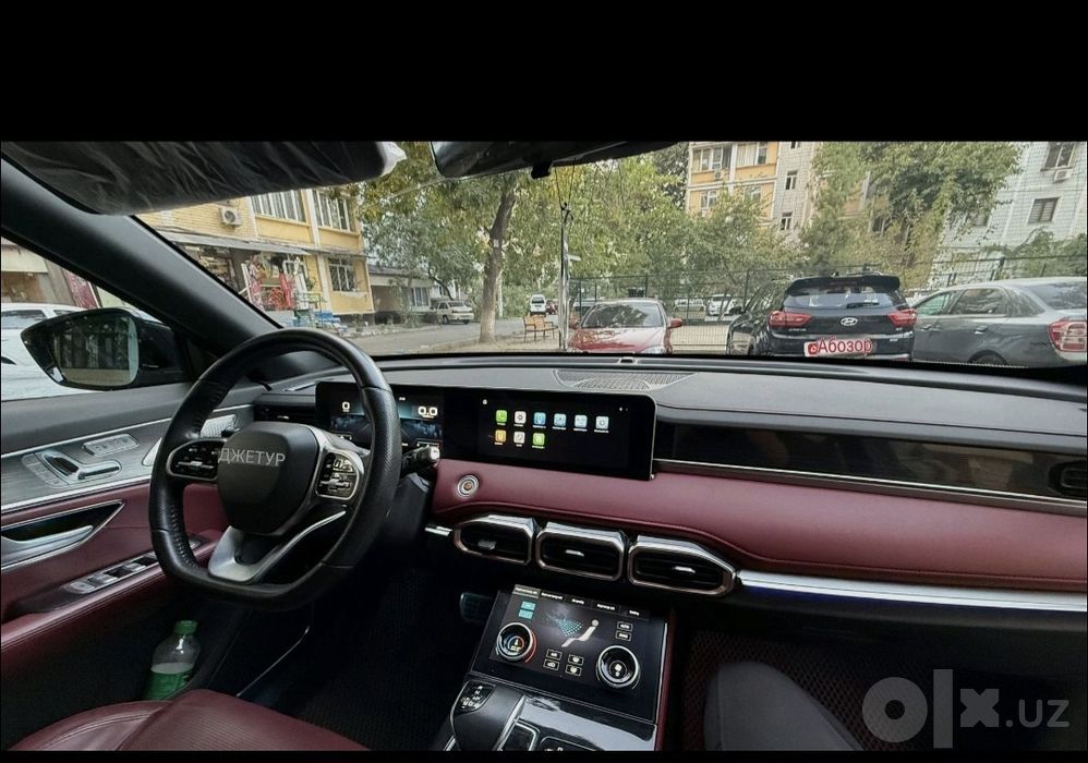 Jetour x70 plus luxury