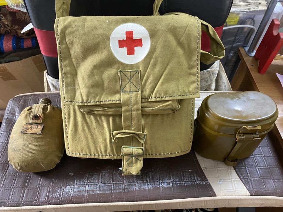 Армейская санитарная сумка