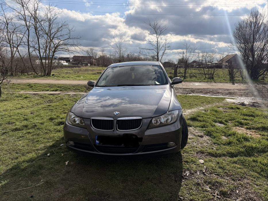 Vând sau schimb Bmw seria 3  e90în stare foarte buna
