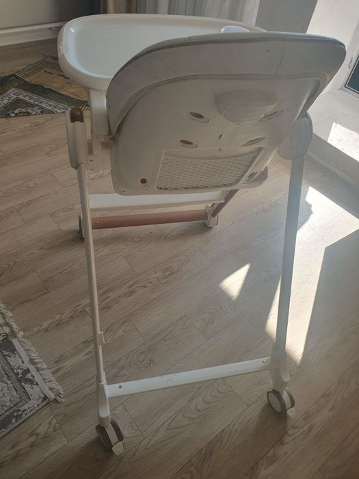 Продам детский стул