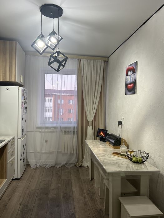 Продам трех комнатную квартиру