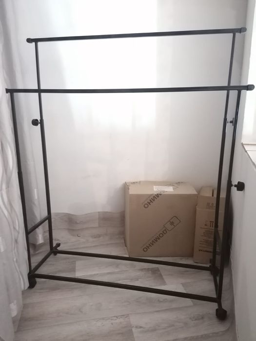 Вешалка рейл Зета