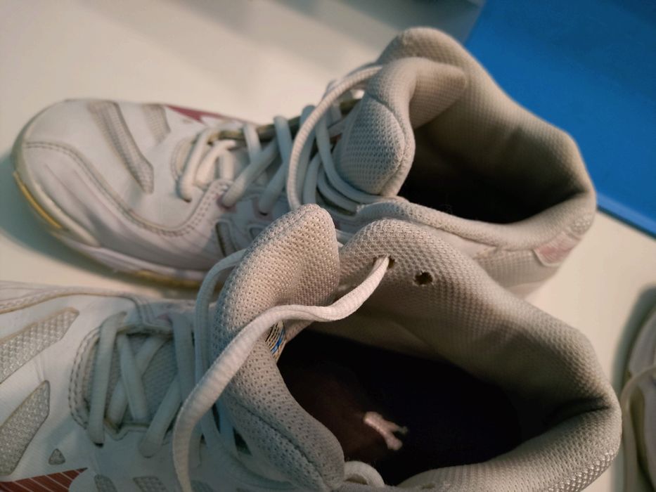 Волейболни маратонки Mizuno и Asics