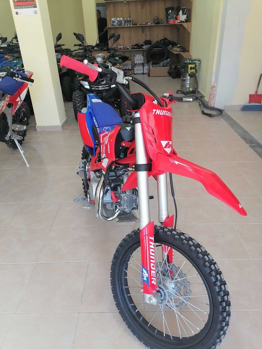 Кросов мотор 125 Кубика от серията Storm Red