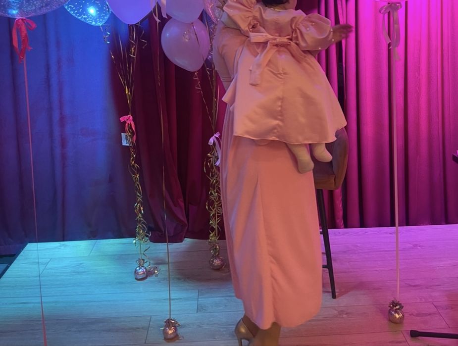 Женские платья продам по 2тыс.