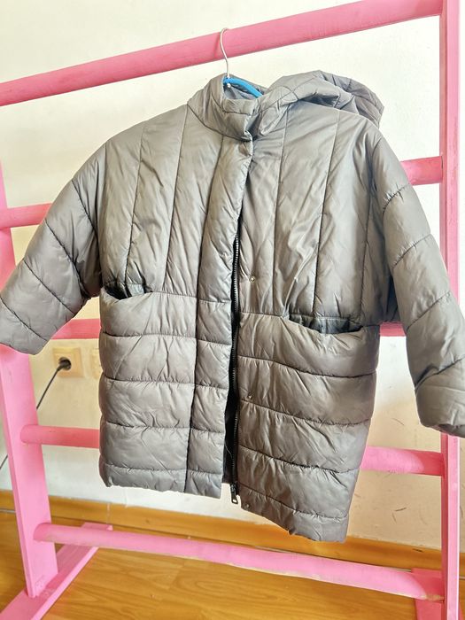 Куртка осенняя балоневая  Zara  8 лет