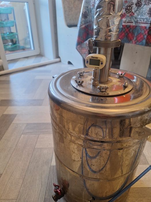 Дисциллятор (для самогоноварения)