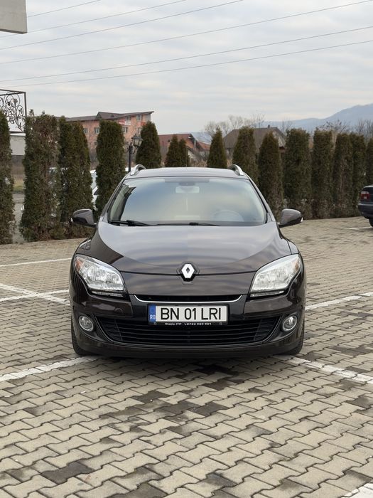 RENAULT Megane 2013 — imagine 2