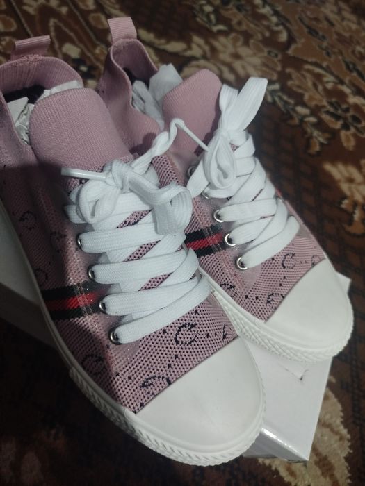 Yangi krasofka baxor uchun muljallangan