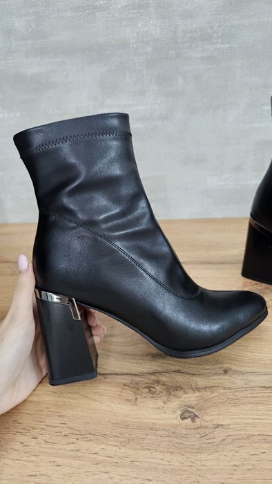 Продам ботильоны