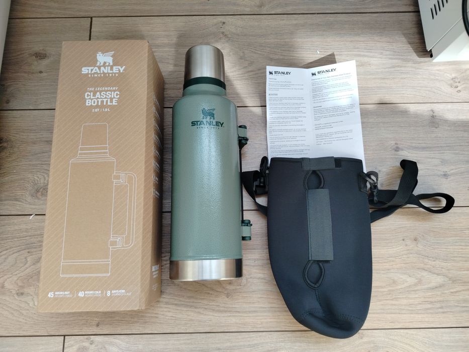 Термос Stanley classic bottle 1.9L