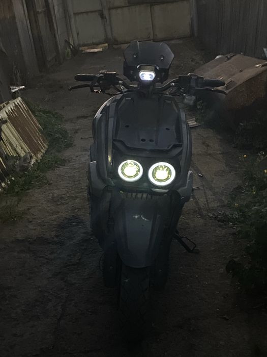 Скутер jiliang tank 150