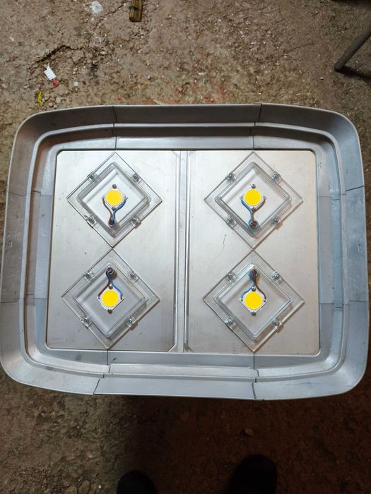 Proiectoare/Lampi led