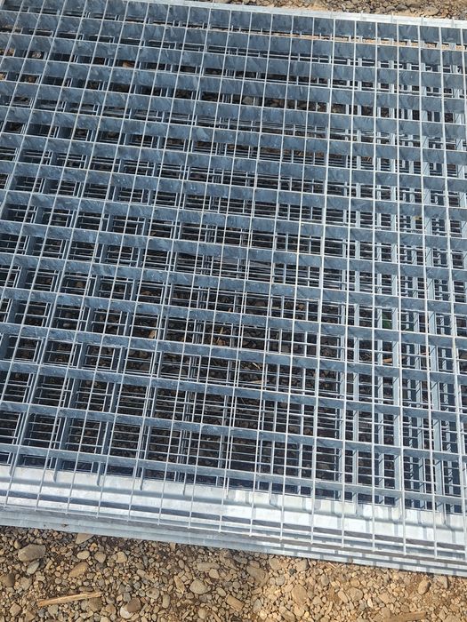 Gretare  metalice