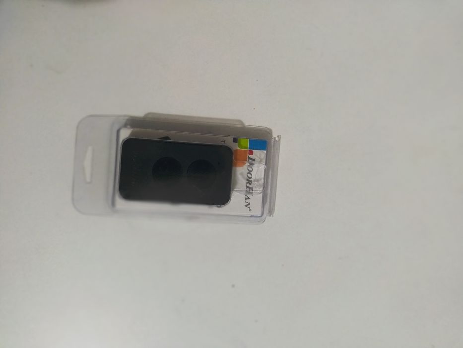 Пульты для ворот и шлагбаумов