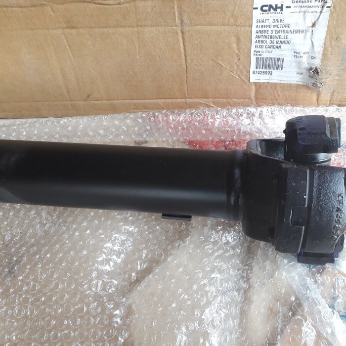 87426993-кардан New Holland
