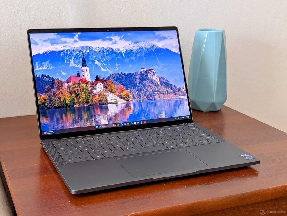 Laptop Dell Pro Max 14 Premium (Precision) FHD+ Intel Ultra 9 285H 64GB Ram Nvidia RTX Pro 2000 8GB 1TB SSD Firma Factura_TVA Garantie AlienStore