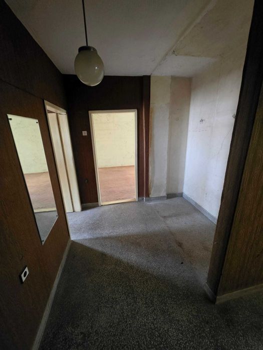 Многостаен апартамент, 110кв.м, кв. Боровец - снимка 13