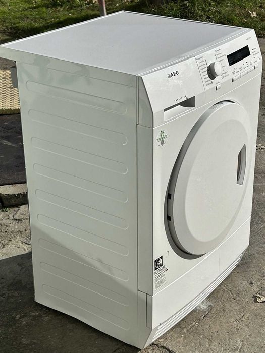 Сушилня AEG кондензна 7 kg T71275AC