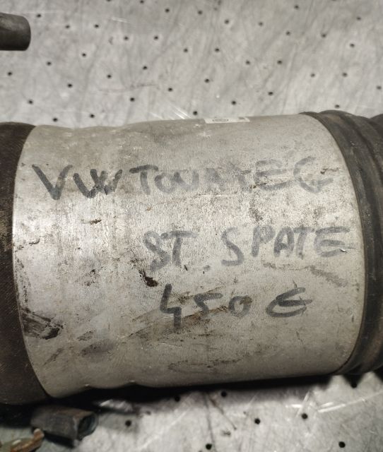 Perna aer spate stanga 7P6.616.503.j Volkswagen VW Touareg generatia