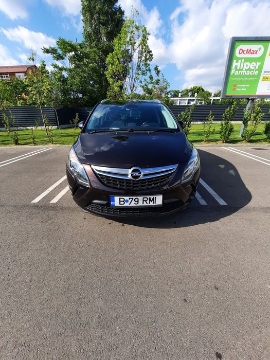 OPEL Zafira 2015