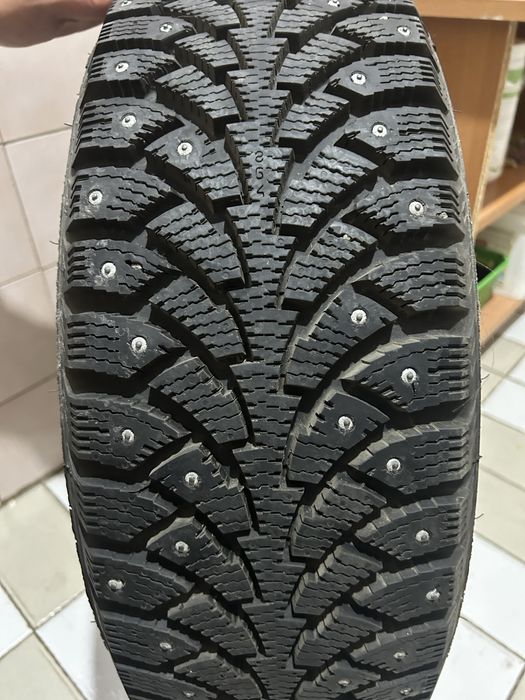 Продам резину  с дисками