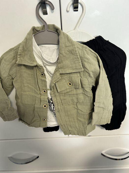 Set camasa , pantaloni, tricou marimea 74