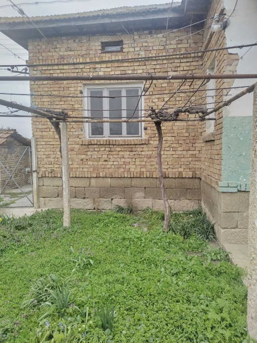 Продава се Къща в с. Тръстиково, Област Варна - 95 кв.м за 485 €/кв.м - Снимка #11