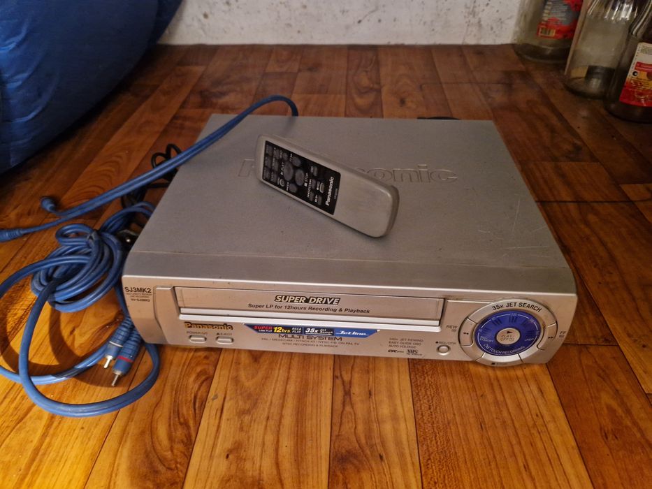 Видиомагнитофон Panasonic Super Drive SJ3MK2