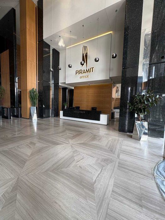 Piramit Towers! 2/22/47, 63 кв. вид в дорогу Мукумий (НБ)