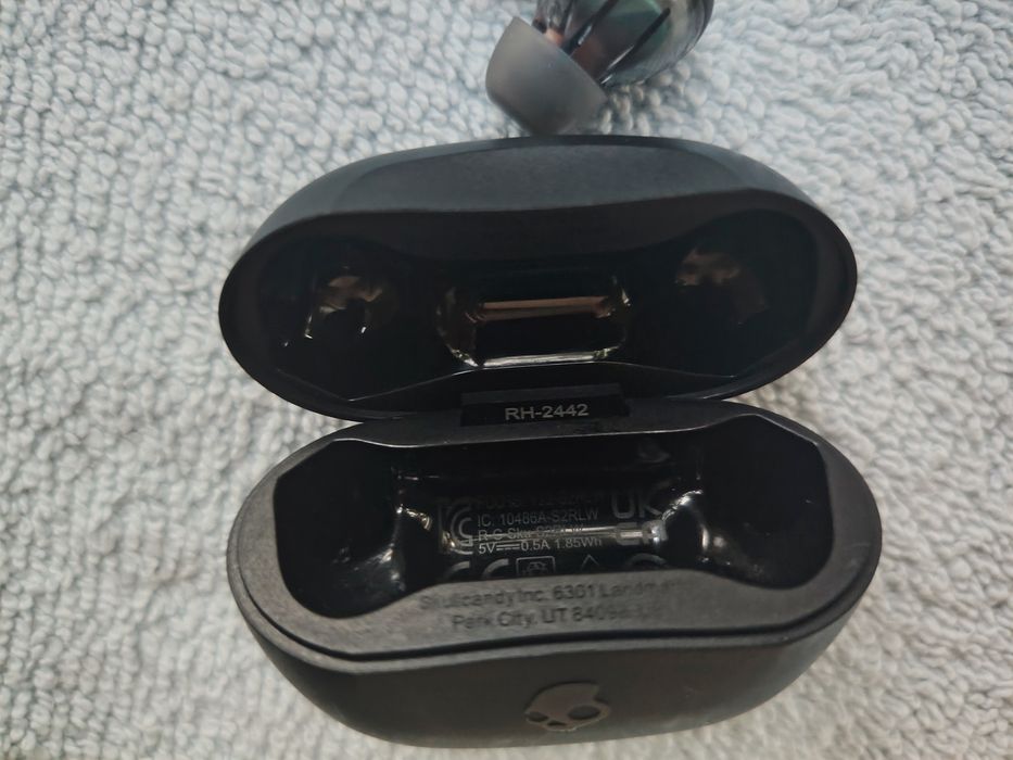 Vând Skullcandy Rail True Wireless, Bluetooth, True Black