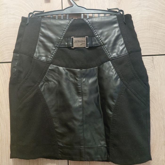 Дамска пола junona