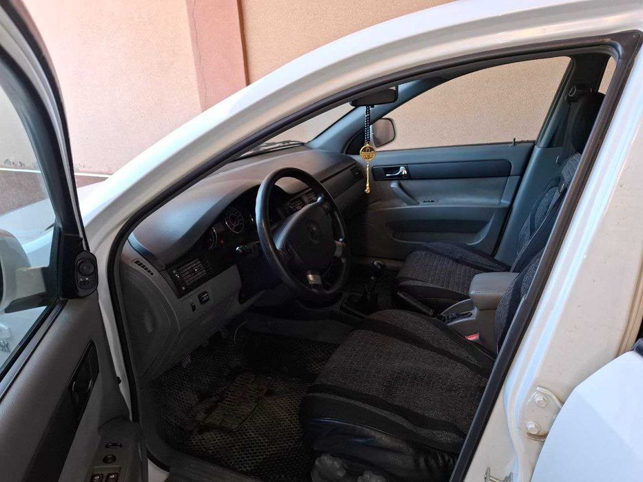 Lacetti Gentra 2019