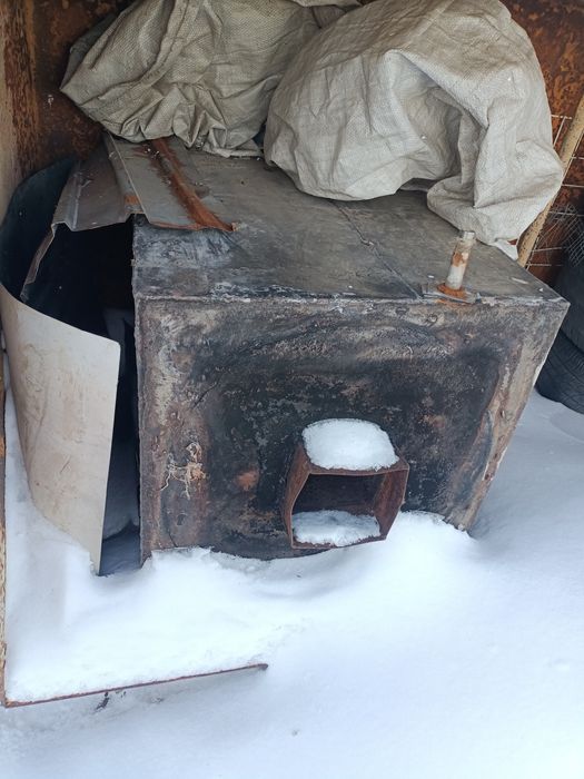 Продам мощную печь для бани с баком