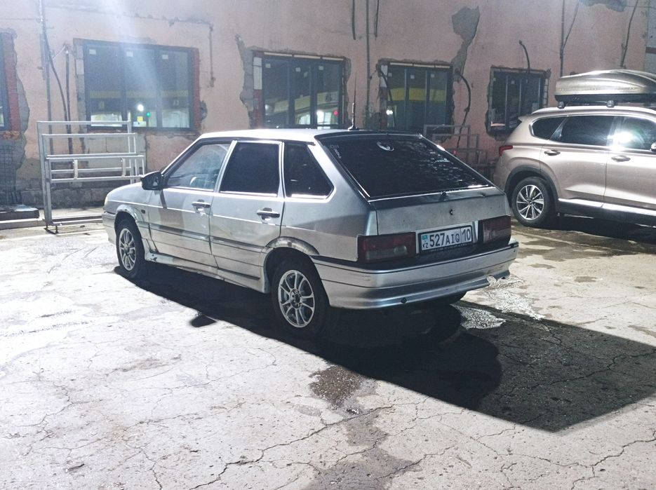 Продам ваз 2114..