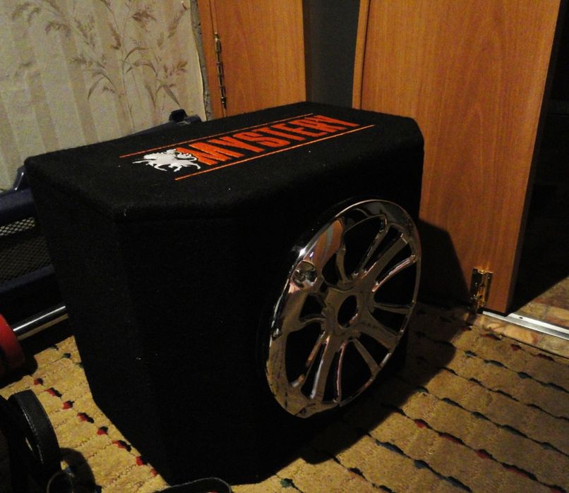 Сабвуфер MYSTERY MBB252A