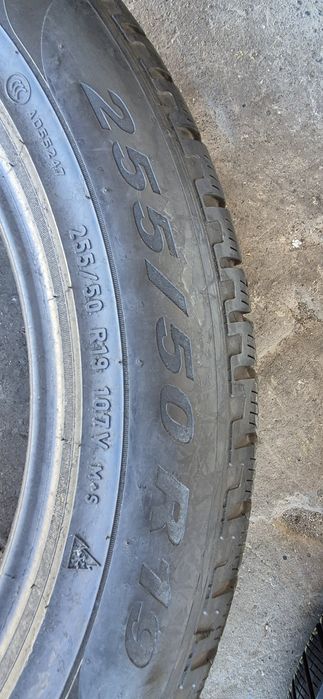 4 anvelope iarna Pirelli 255/50/19,dot 2022.Pretul este pe bucata.