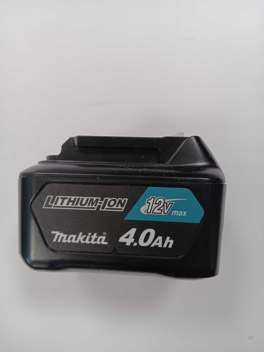 зарядно устройство за акумулаторни батерии  Makita DC10SB, LED дисплей