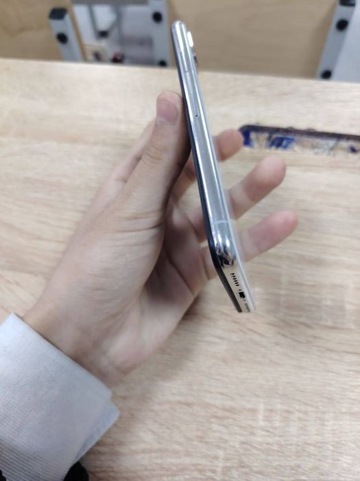 Iphone X 256 xotra imeyka