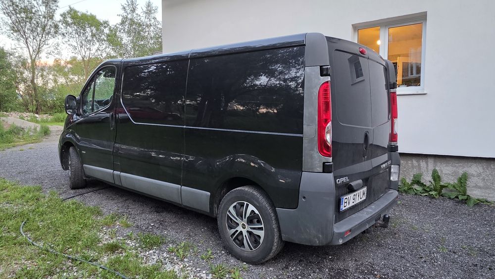 OPEL Vivaro 2012 — imagine 4