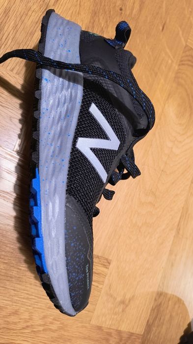Нови маратонки за планинско бягане New Balance, размер 36