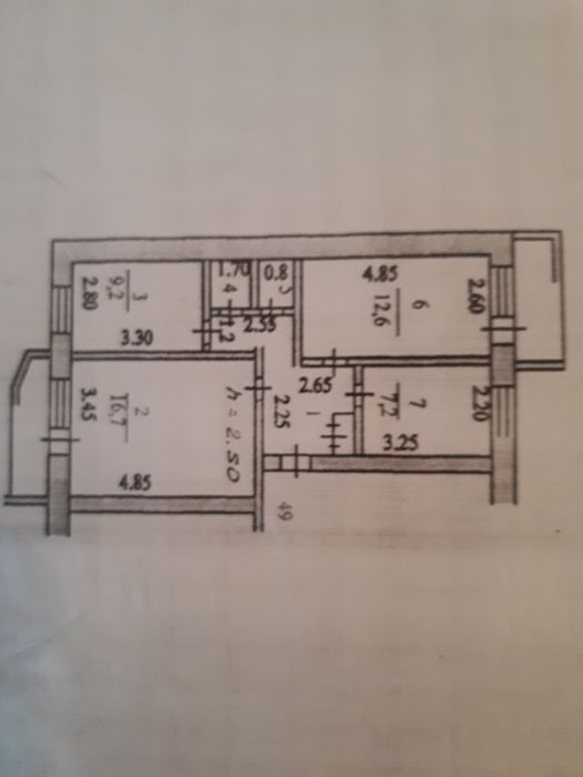 Продам 3- ком.квартиру .