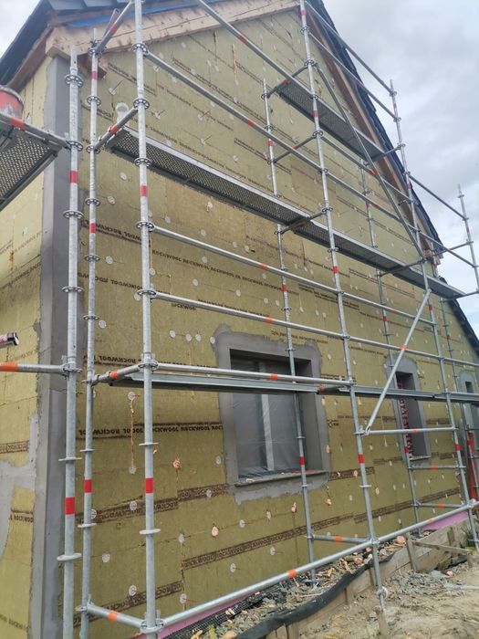 Execut :tencuiala mecanizata,gresie faianța