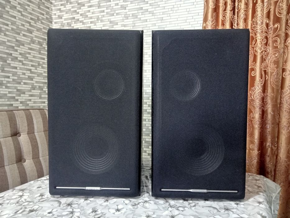 Продам EDIFIER R2750DB в хорошем состоянии.